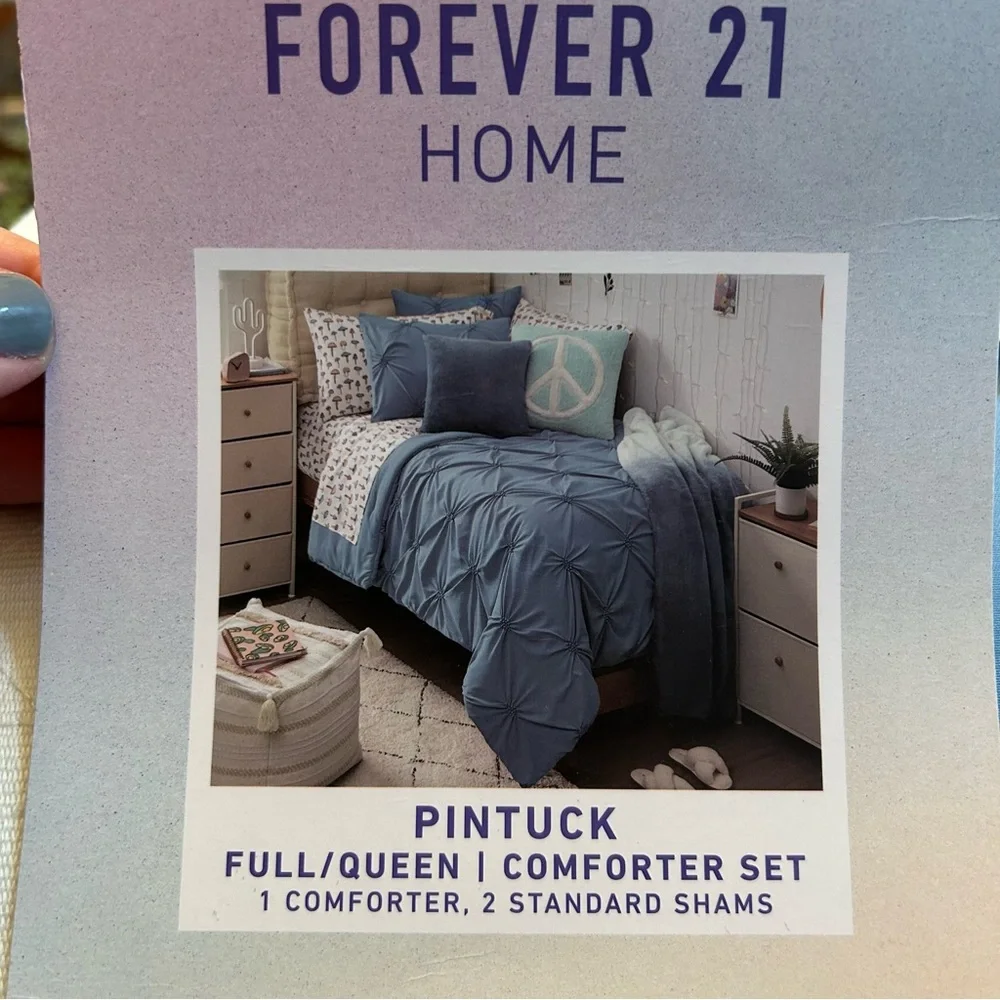Forever 21 Solid Texture Blue Full/Queen Comforter Set 🆕